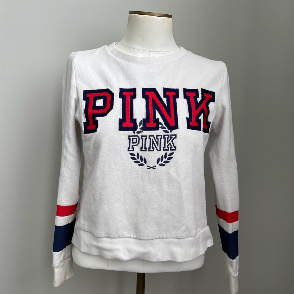 VS PINK Cropped White Sweatshirt Size Medium